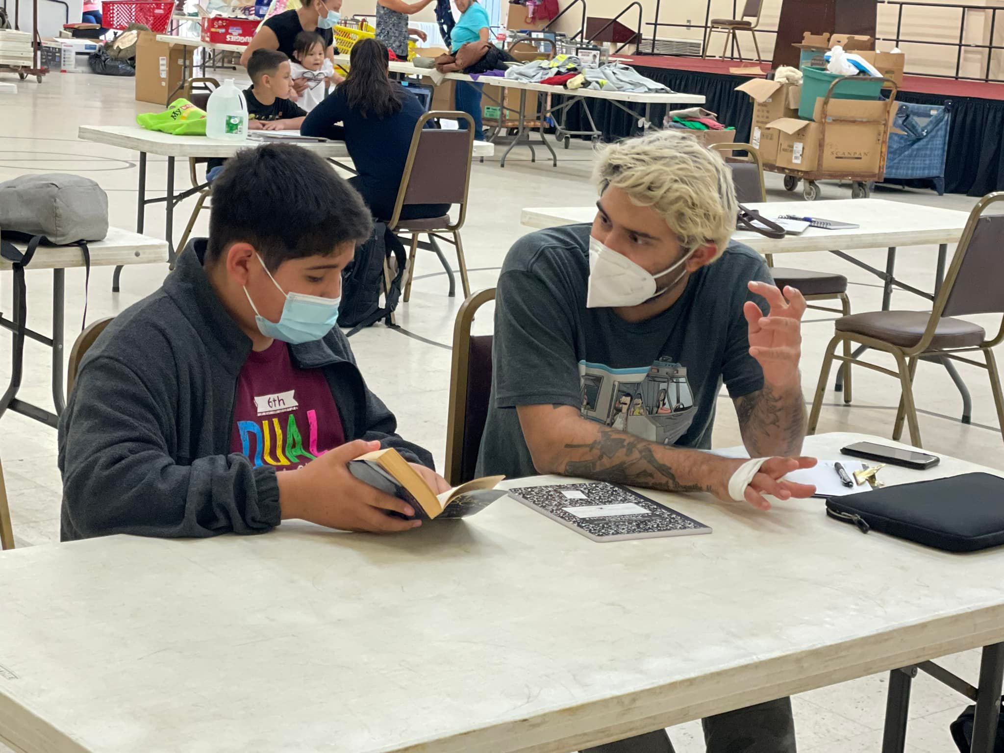 service learning experience; UHD student tutoring a child