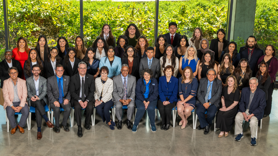 Marilyn Davies College of Business (MDCOB) students 